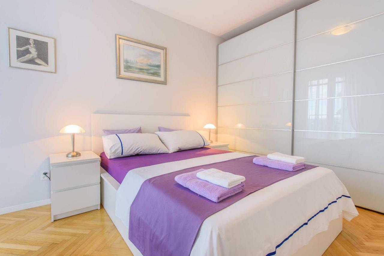 Comfortable And Stylish Apartment Split Buitenkant foto